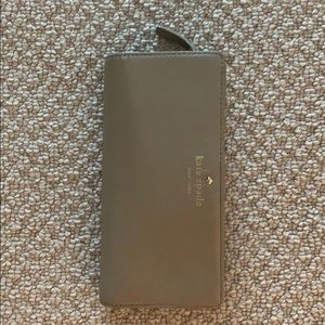 Nude leather Kate spade wallet